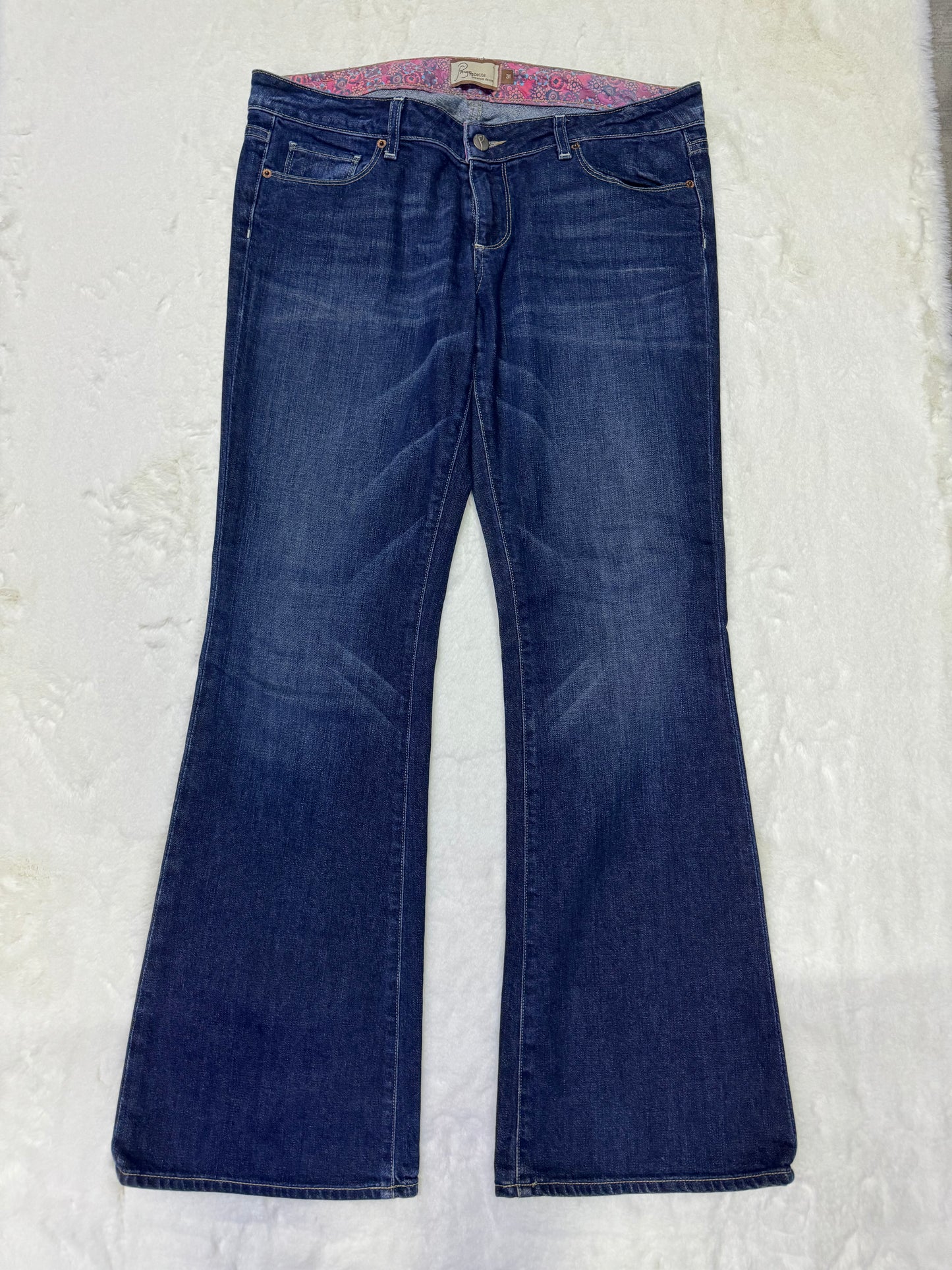 Paige Size 31 Length 32" Laurel Canyon