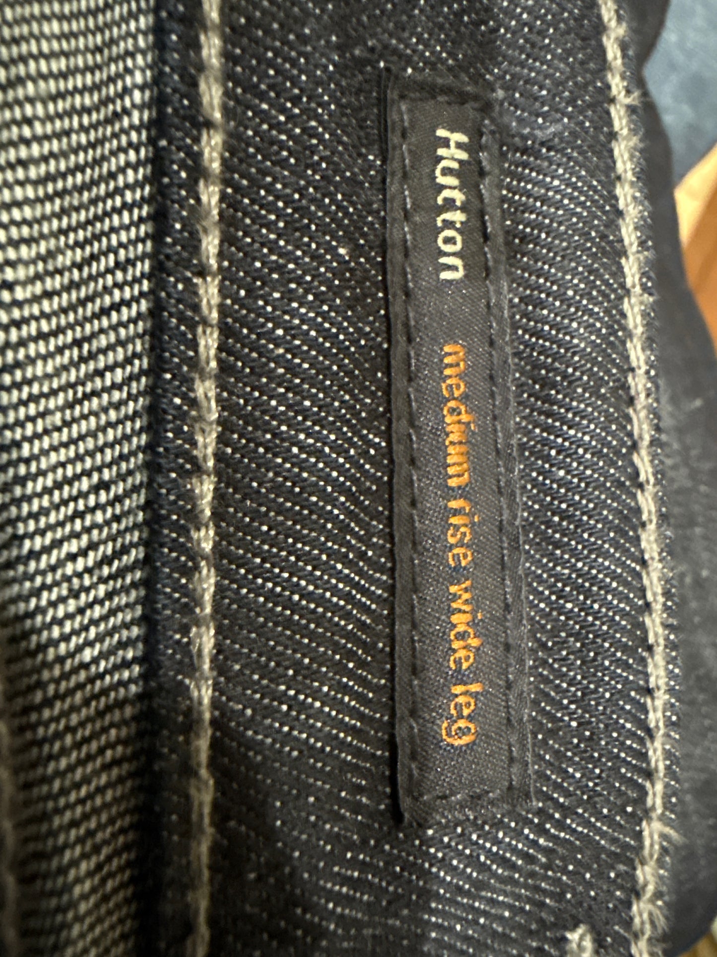 Citizens of Humanity Size 29 Length 33 Hutton Med Rise Wide leg